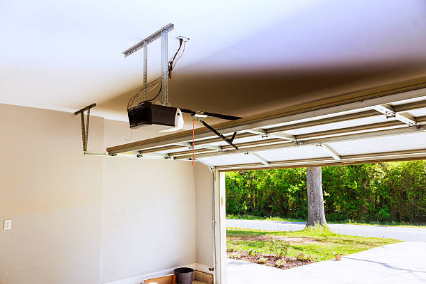 Top rated local Garage Door specialists in Weaverville, NC